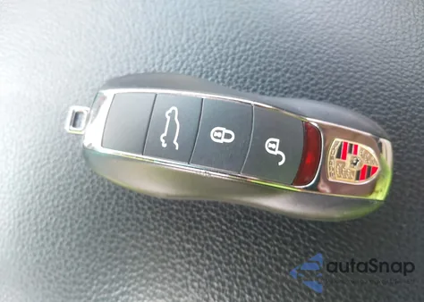 2018 Porsche Macan из США, поврежденный, VIN WP1AA2A55JLB22746